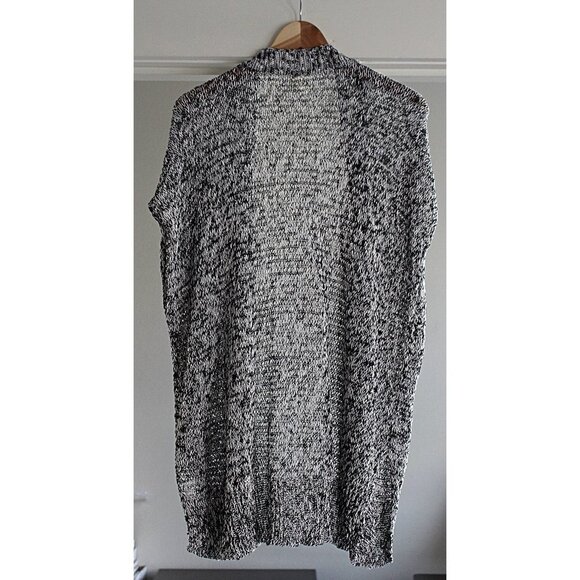 Eileen Fisher - Cap Sleeve, Open Front Cardigan in Melange Linen Grain Twist - L - Picture 5 of 10